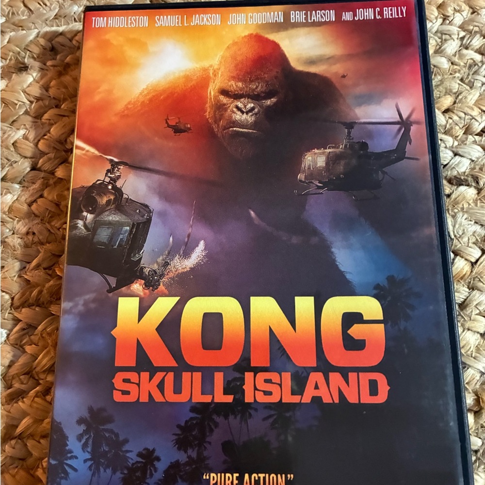 Kong: Skull Island Blu-ray Disc